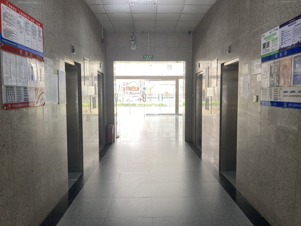 电梯厅1